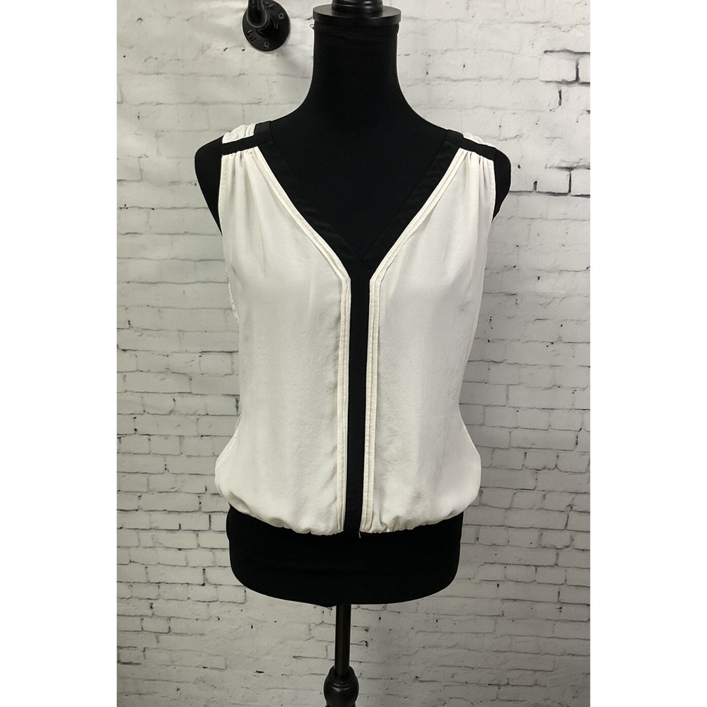White House Black Market Womens S Cream Black 100% Silk Camisole Style Top T1